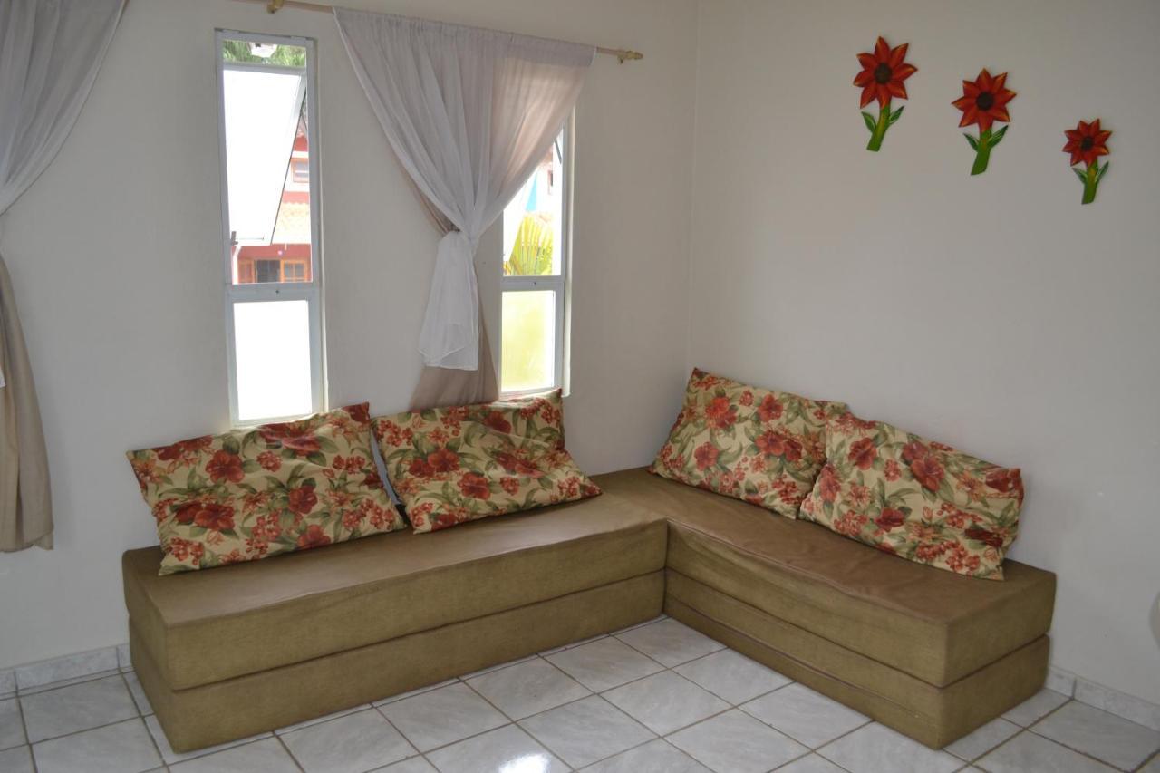 Casa Condominio 250M Praia Maranduba Wifi Churrasqueira أوباتوبا المظهر الخارجي الصورة
